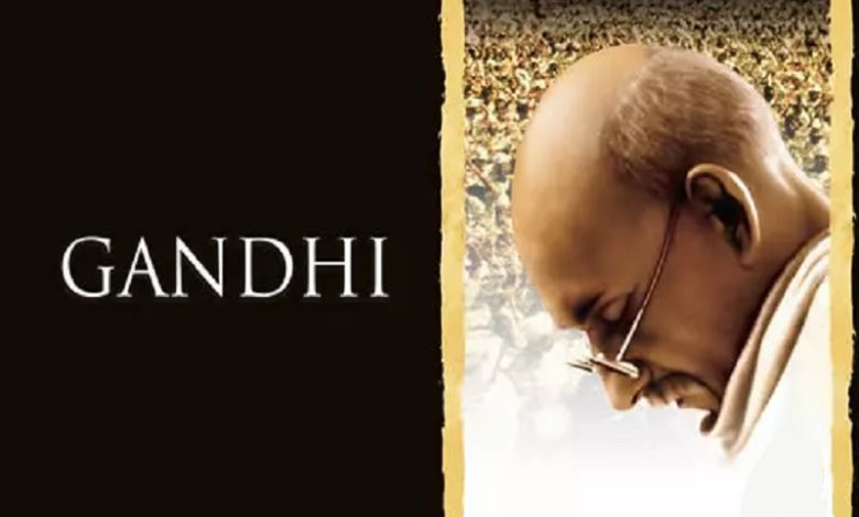 بررسی فیلم گاندی